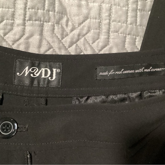 NYDJ Black Stretch High Waisted Pants - Picture 7 of 15